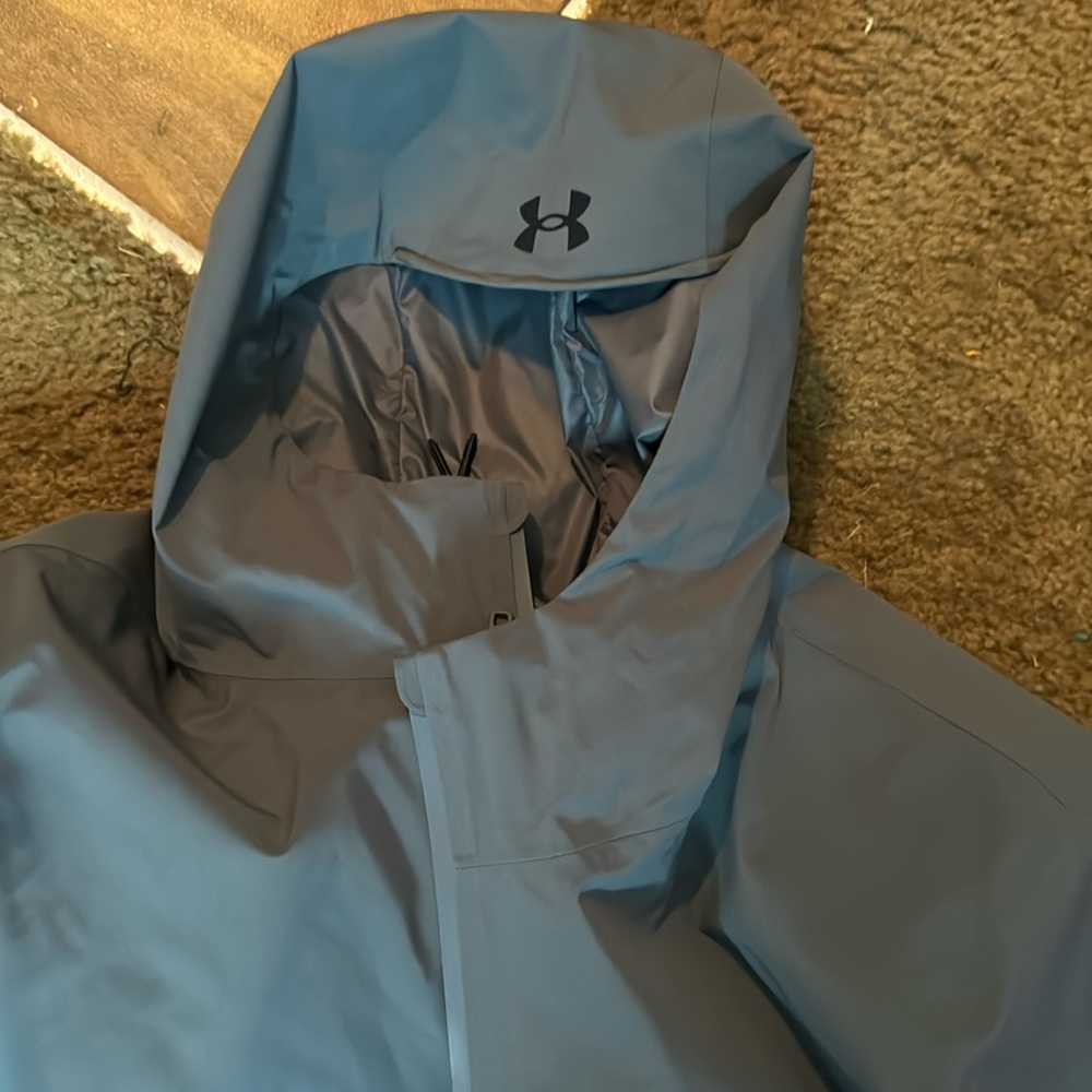 Under Armour big coat/jacket grey size XL